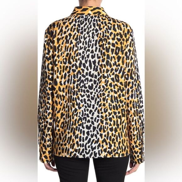 St. John Collection Satin Back Leopard
Print Shirt - Picture 9 of 10
